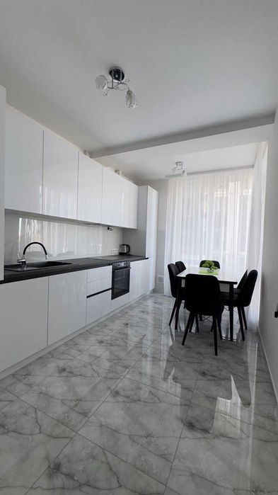 Дава се под наем Двустаен апартамент в София, Студентски град - 67 кв.м за 450 € - Снимка #1