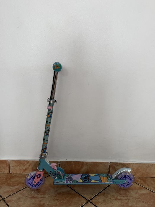 Trotinetă fete Disney