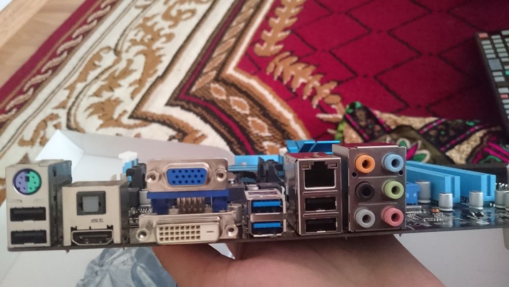 Asus мат.плата с процессором