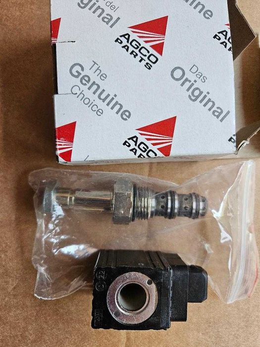 reductor inversor , sincron - pompa Massey Ferguson 2680 , 2675 , 2640