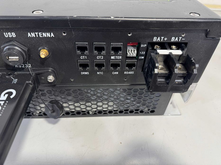 Инвертор соларен - Growatt SPA3000TL BL / AC Coupled