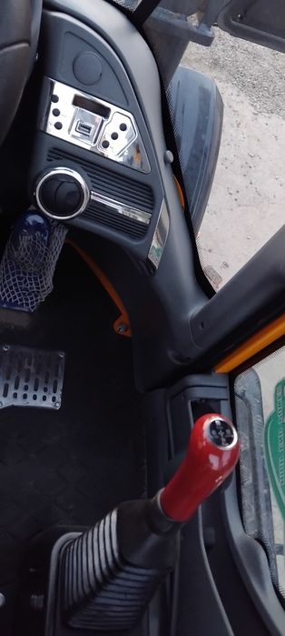 Пагрузчик 0.8 куб  2025 масла хитойдан  Аксиянархида