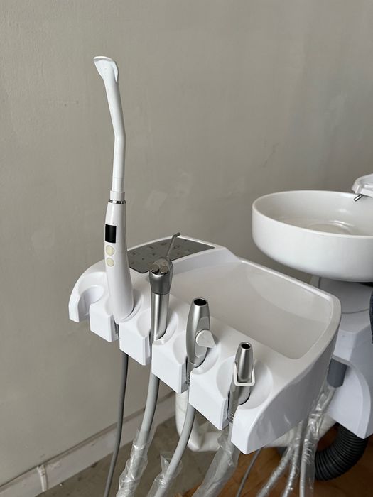 Стоматологична машина FUJI DENTAL TS-9170.6 NEW LED с долно окачване