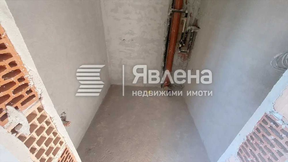 Продава 2-ст., гр. Ахелой