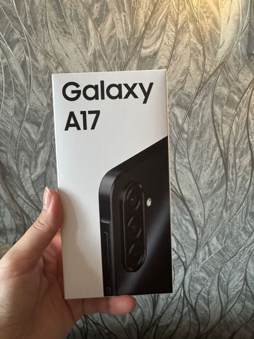samsung  galaxy a17