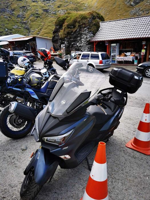 Maxi Scuter SYM Joymax Z+ 250 cc | Istoric Service | 43.000 Km | 2022