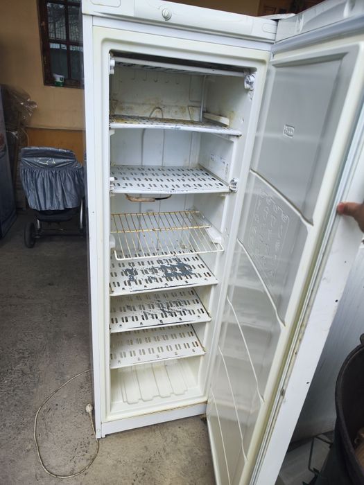 Morozilnik indesit