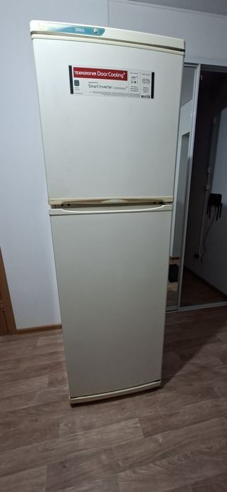 Продам холодильник