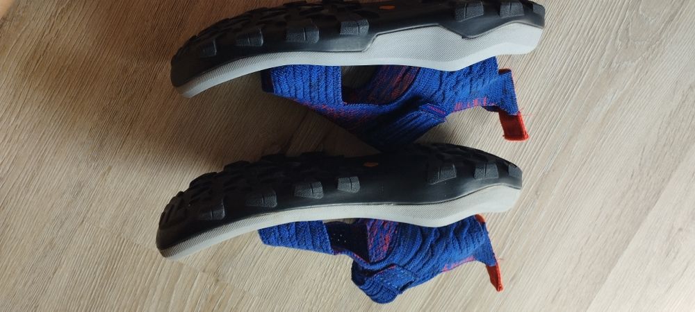 Сандали Quechua 36 номер за 10.00 лв.