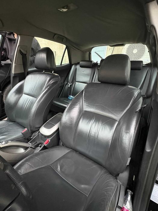 Тойоти аурис ,Toyota Auris на части