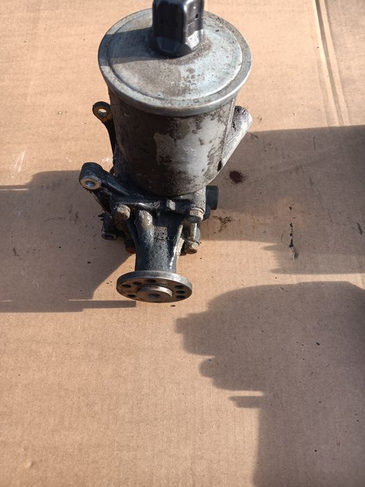 Части за Мерцедес 124