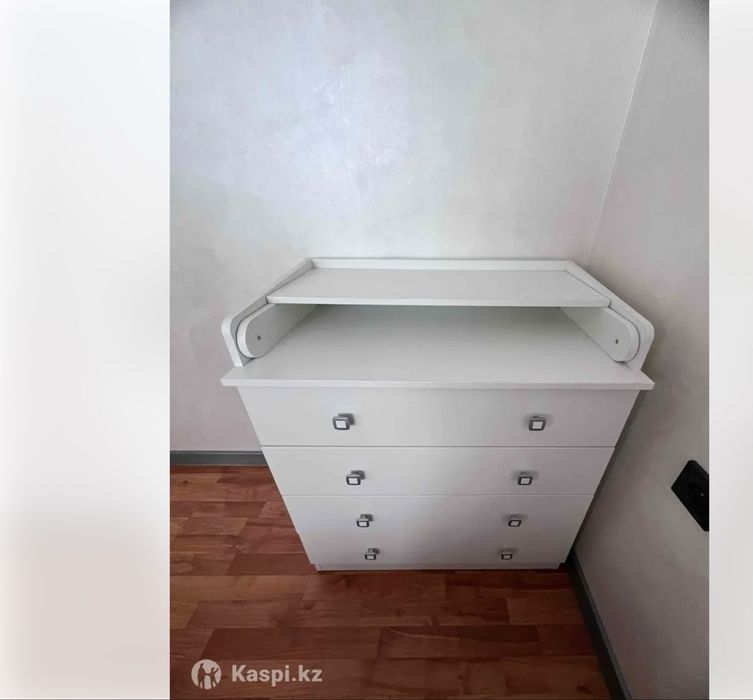 Комод детская с полочками