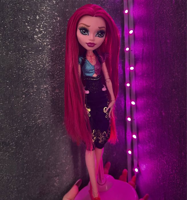 Куклы Monster High