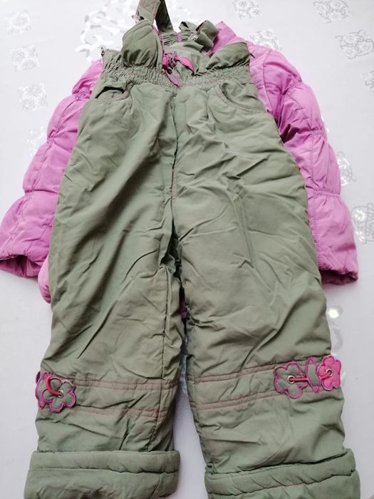 комбинезон под курткой