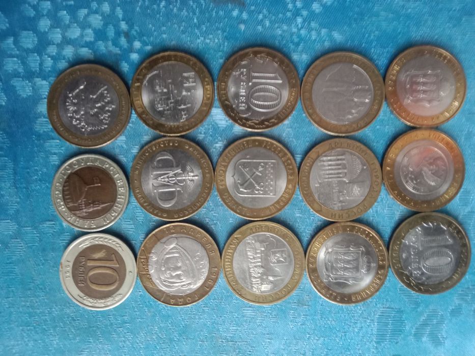 продам тематические коллекции монет