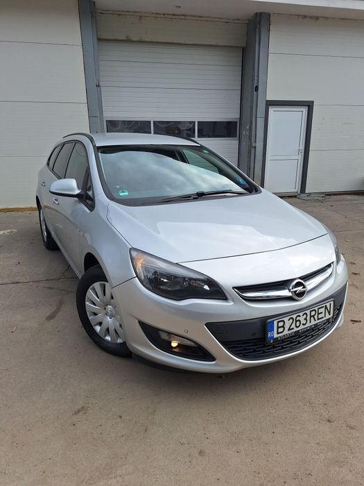 Opel Astra 1.6 cdti 2015