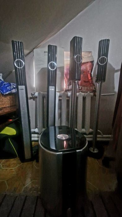 Продается домашний кинотеатр