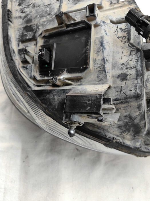 Оригинален фар Мерцедес 220  Mercedes S 220 Feis Bixenon