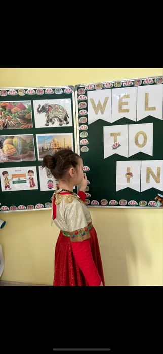 Продам индийский костюм