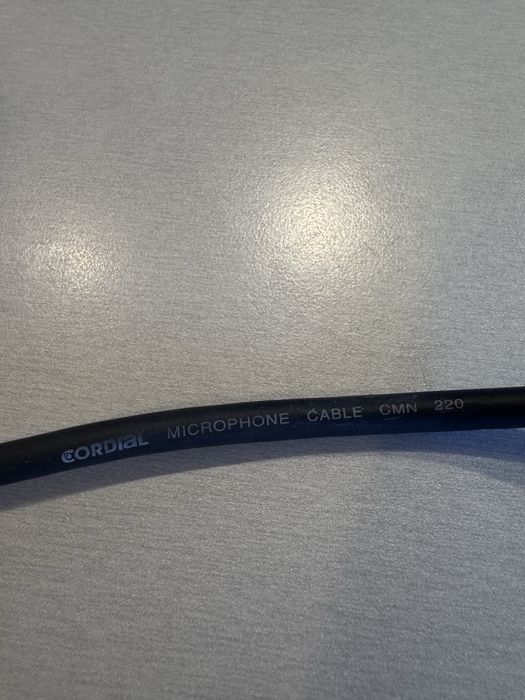 Pereche cabluri audio Cordial de 1,5 m