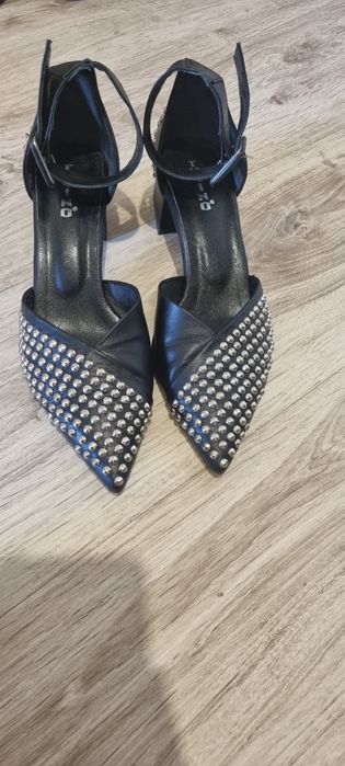 Продам туфли кожа