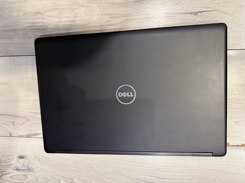 Dell Latitude 5590-i5 8250u/8гб/256гб м.2/Подсветка