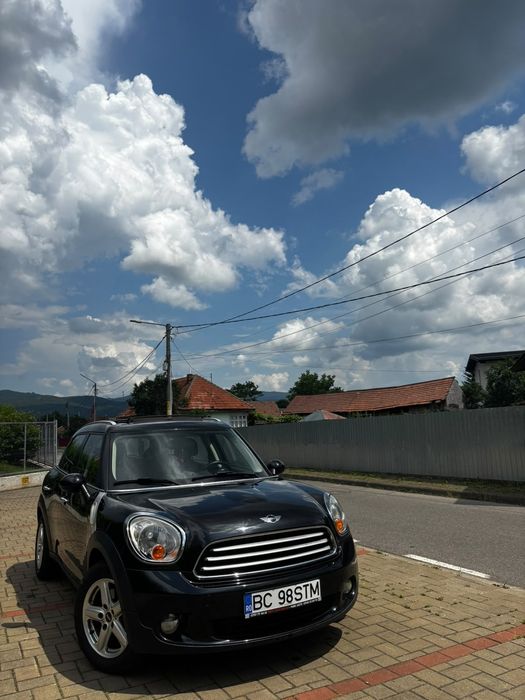Mini Cooper Countryman.