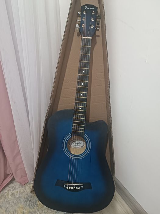 Акустикалық Гитара  38р сатылады