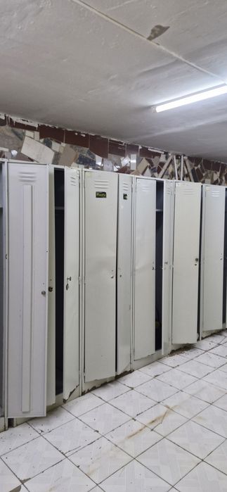 Продаются металлические шкафы