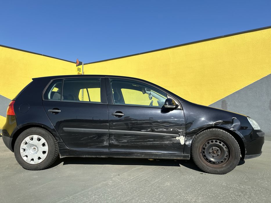 Volkswagen Golf 5, 2005, 1.6 FSI Benzină