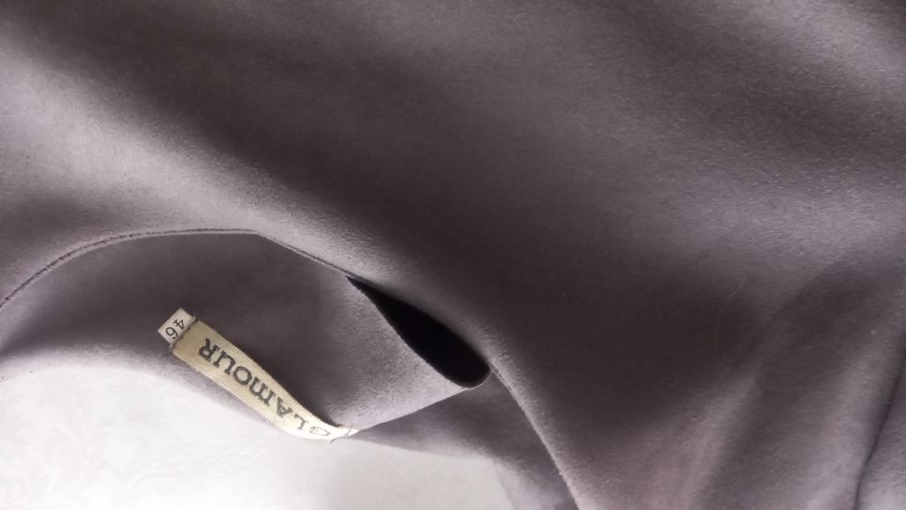 Платье в хорошем состоянии.