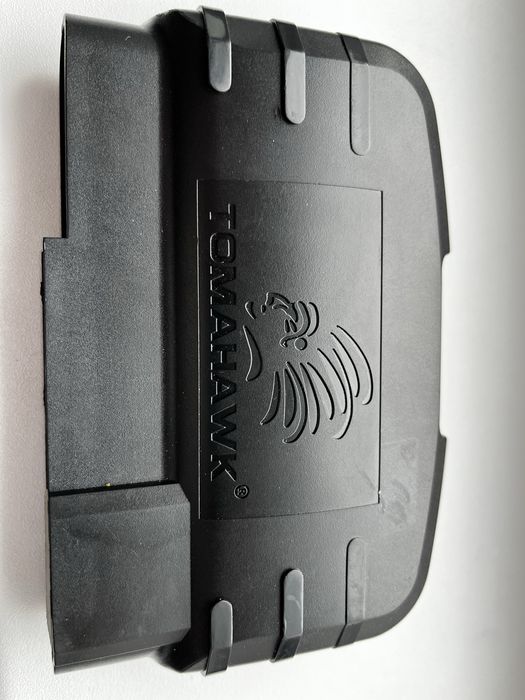 Продам б/у Блок сигнализации Tomahawk 9010