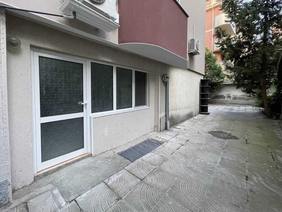 Продава се Едностаен апартамент в Пловдив, Център - 30 кв.м за 1667 €/кв.м - Снимка #5