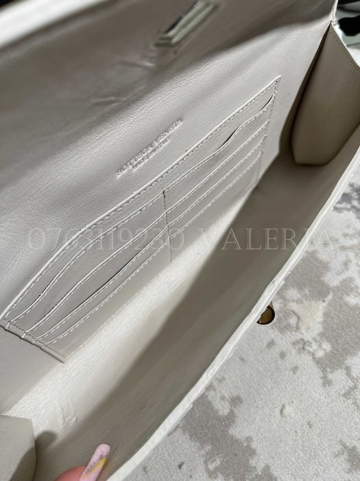 Geanta tip Plic - Bottega Veneta - Andiamo Clutch Ivoire