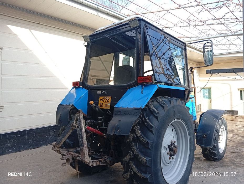 Traktor sotiladi yili 2020 narxi 240 milyo‘n kami bor