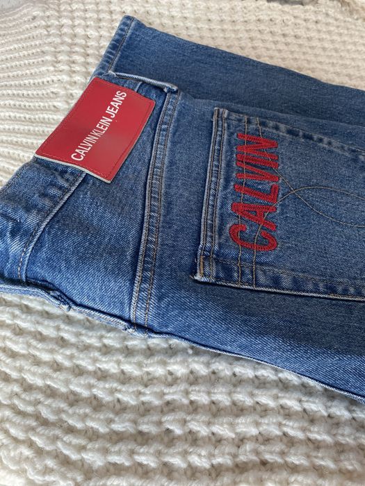 Оригинални мъжки CALVIN KLEIN дънки тениска HUGO