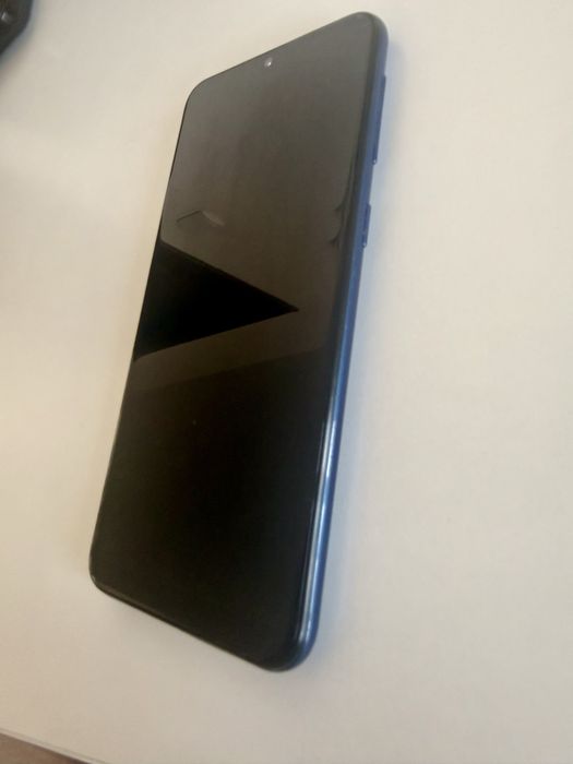 Samsung Galaxy A20e – stare foarte bună, complet funcțional