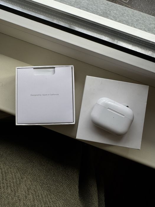 Продам AirPods Pro
