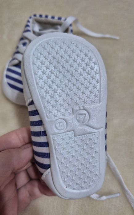 Обувь пинетки 17 размера новые