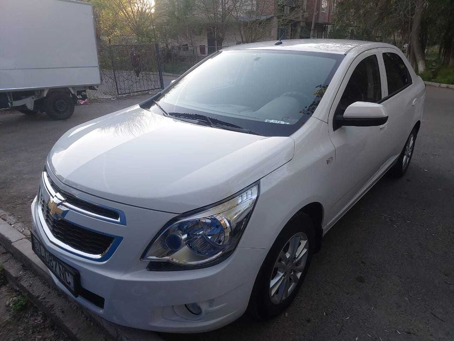 Cobalt AT sotiladi 2024 yil, avtomat 37 400 km. oq, kraska toza(propan