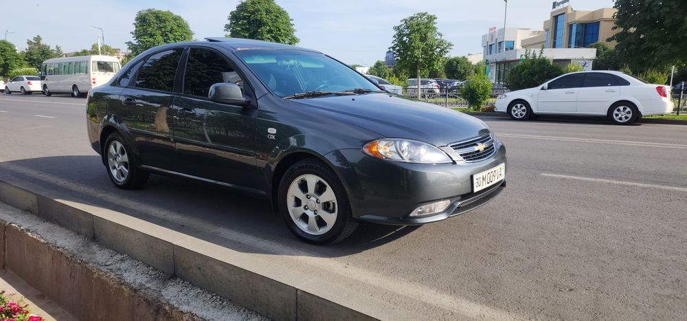 Продаётся не срочно Lacetti 20-21