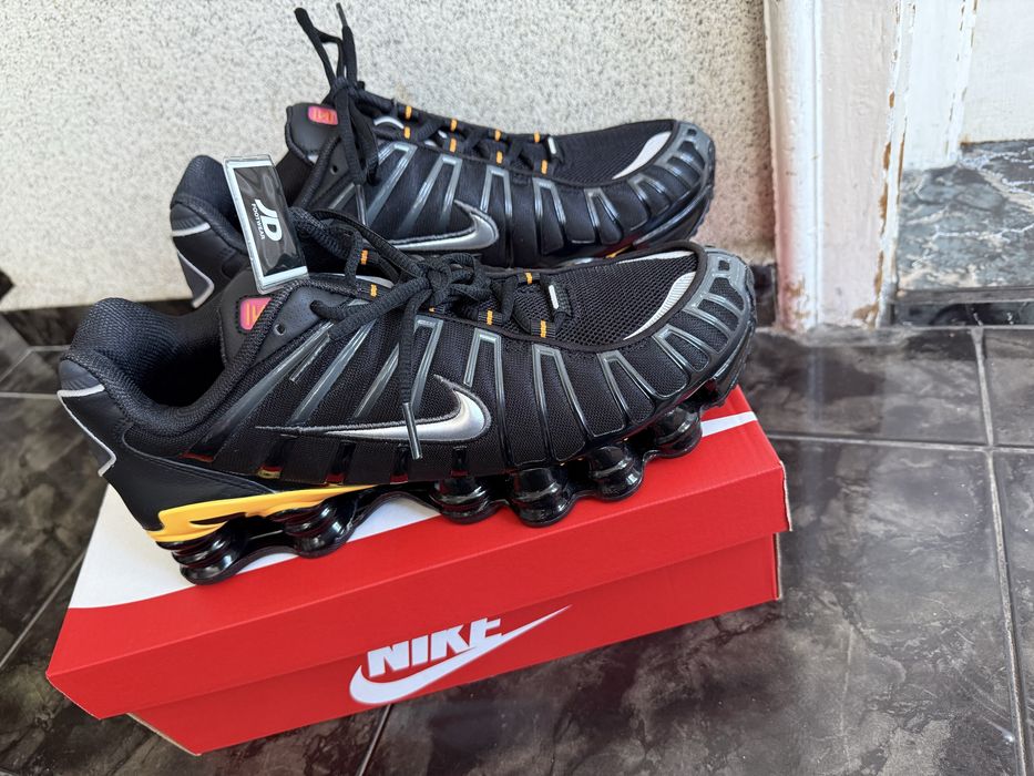 Маратонки Nike SHOX TL
