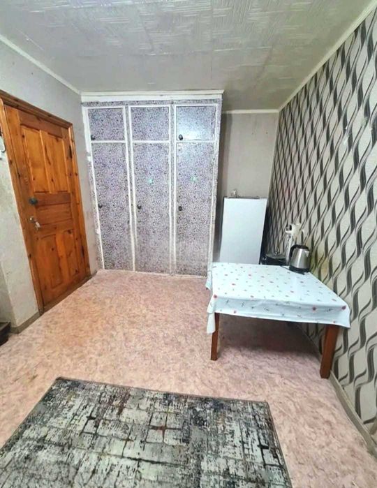 Продам комнату в общежитии ул. Серикбаева