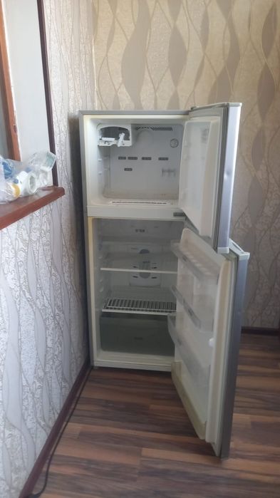 Samsung хололильник