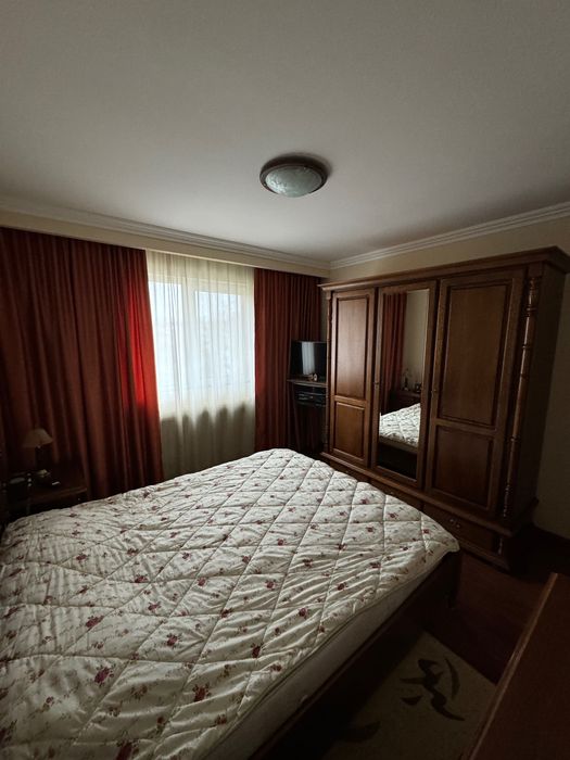 Apartament 3 camere, nord, strada Cameliei, cf 1, etaj 3