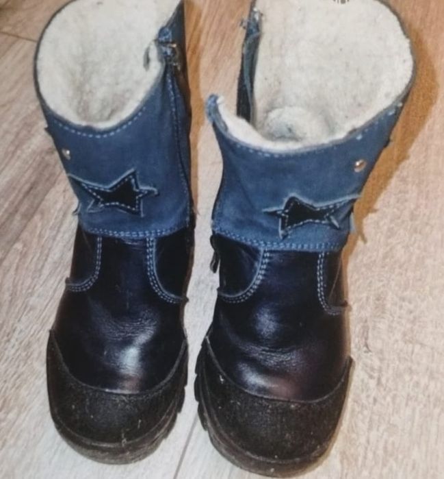 Продам зимние сапоги детские