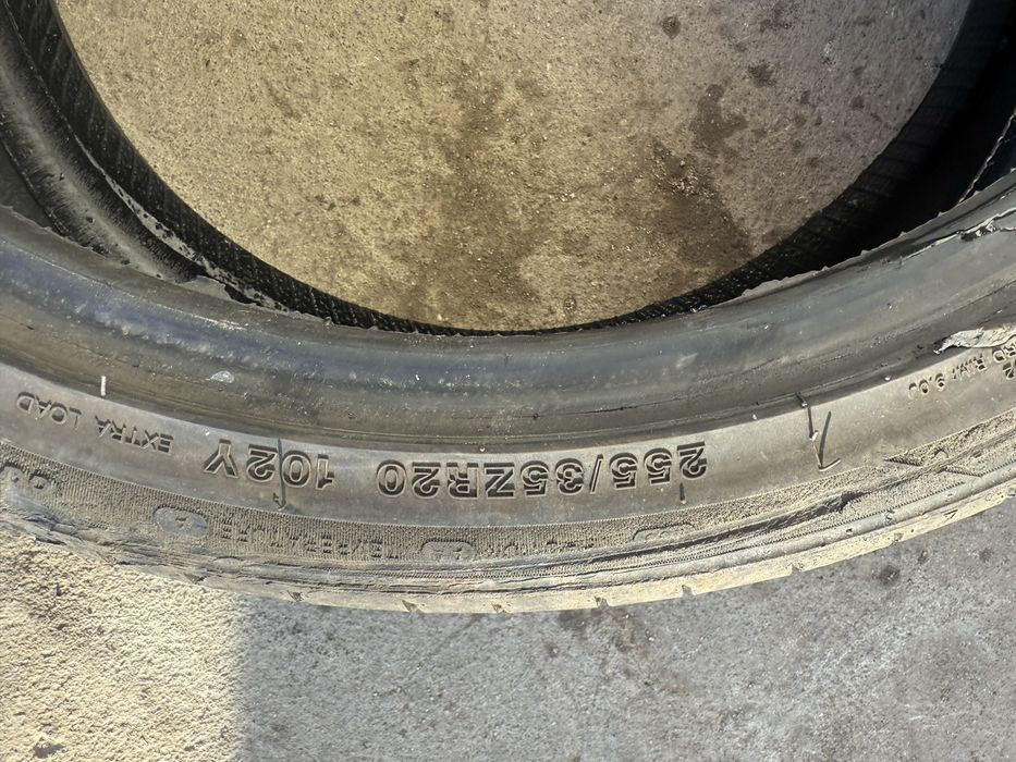 2 броя Летни гуми Compasal 255/35 R20 Dot 3424 ном 323