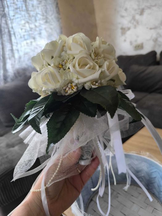 Аксесоари за сватба, цветчета, кошници,подаръци за гости,букети