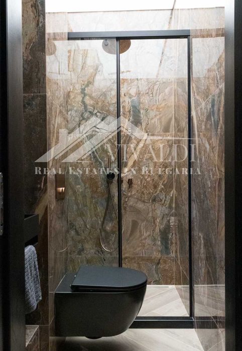 Продава се Мезонет в Варна, Гръцка махала - 346 кв.м за 4047 €/кв.м - Снимка #9