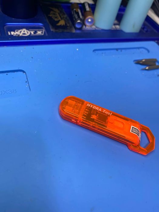 Hydra tool dongle